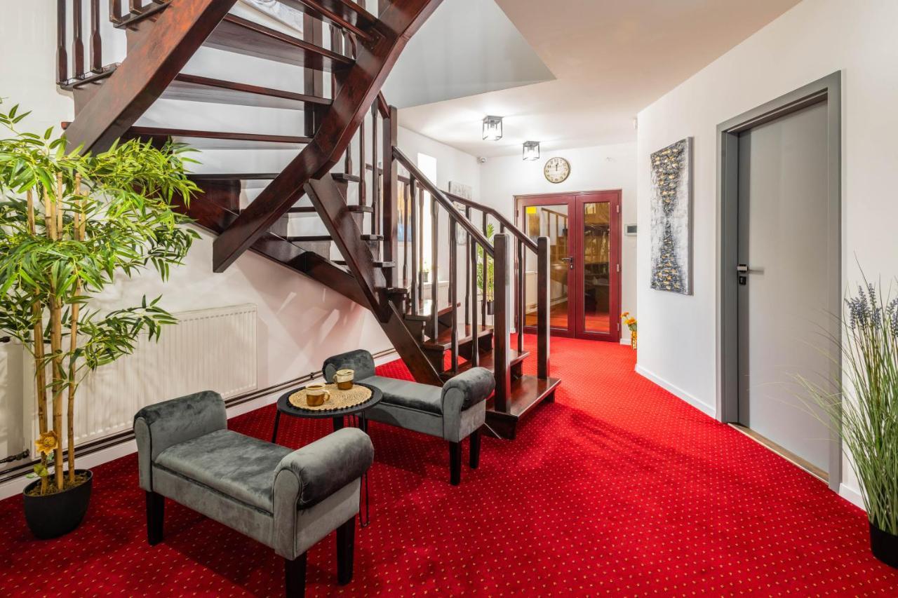 Highnest Apartments 브라티슬라바 외부 사진