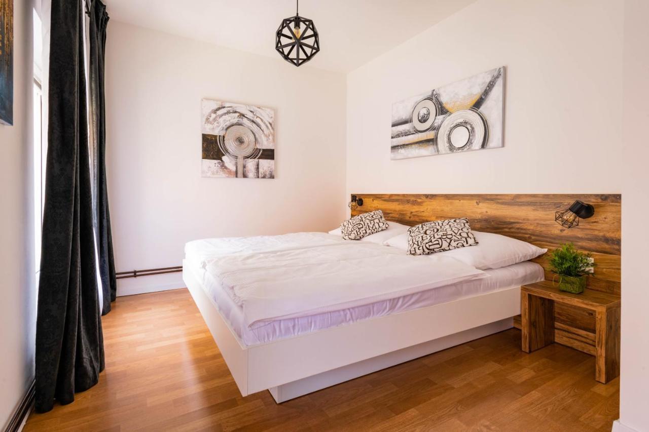 Highnest Apartments 브라티슬라바 외부 사진